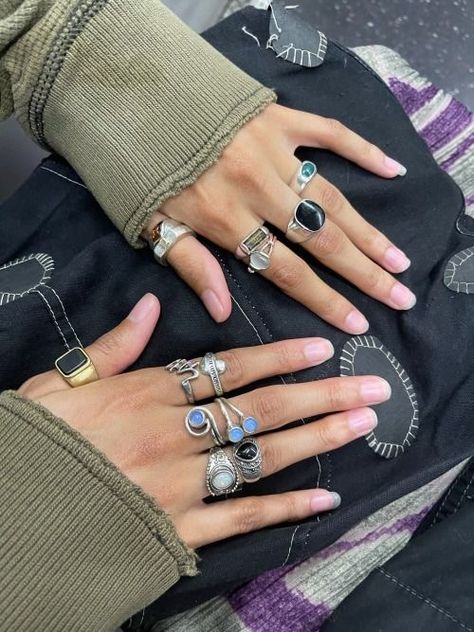 Nail Ring, Nail Jewelry, Dope Jewelry, Funky Jewelry, Jewelry Lookbook, Layered Jewelry, Mode Inspo, Bellini, Dream Jewelry