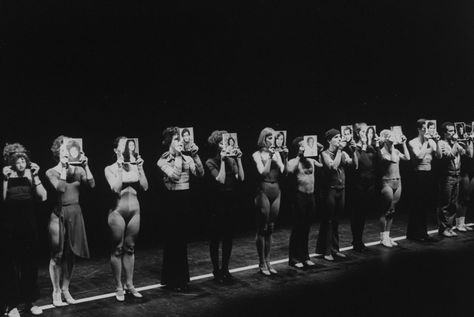 Famous shot of cast holding resume photos in front of their faces from the Broadway production of the musical "A Chorus Line.". From New York Public Library Digital Collections. A Chorus Line Musical, Resume Photo, Dance Portraits, Chorus Line, A Chorus Line, Stage Door, Musical Theatre Broadway, Live Theater, Line Photo