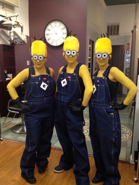 Trio Halloween Costumes Minions, Minion Trio Costumes, Halloween Minion Costume, Trios Costumes Ideas, Trio Minions, Minions Halloween Costume Group, Minions Costumes, Costume Minion, Halloween Costumes Minions