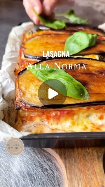 Homemade Bread Dough, Ricotta Sauce, Eggplant Lasagna, Meatless Meal, Pasta Alla Norma, Traditional Lasagna, Cheese Lasagna, Meatless Monday Recipes, Roasted Eggplant