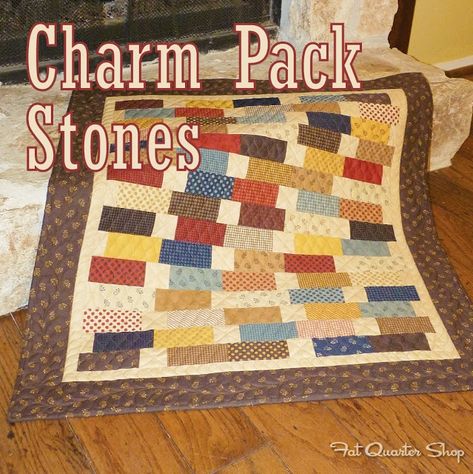 Charm Pack Quilt Patterns, Charm Packs Fabric, Charm Quilts, Art Supplies Bag, Quick Quilt, Charm Packs, Jelly Rolls, Quilt Projects, House Quilts