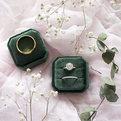 Green Ring Box, Green Wedding Rings, Wedding Ring Photography, Dark Green Wedding, Marine Wedding, Cinnamon Rose, Engagement Box, Lake District Wedding, Ring Box Engagement