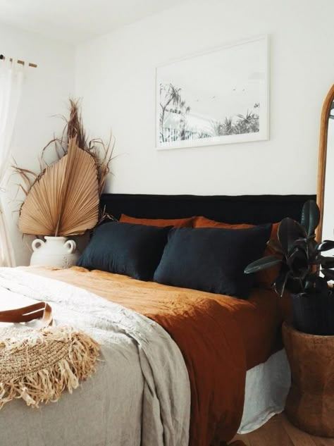 12 Ethical and Organic Bedding Brands That Will Have You Wanting to Sleep In | The Green Hub Interior Farmhouse, Interior Simple, Yellow Room, Organic Bedding, Decor Plants, Ideas Videos, Interior Bedroom, Bedding Brands, Decor Signs