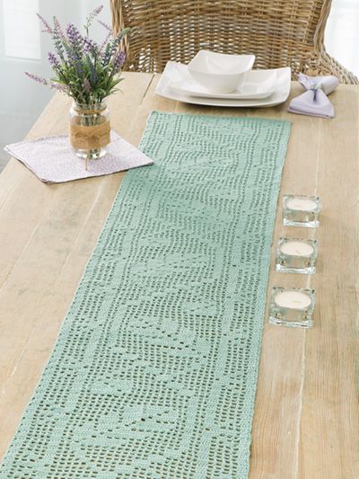 Crochet table runner free pattern