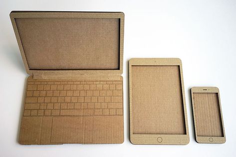 Cardboard Laptop, Cardboard Crafts Kids, Cardboard Crafts Diy, طابع بريدي, Diy Laptop, Cardboard Box Crafts, Cardboard Toys, Tanah Liat, Cardboard Art