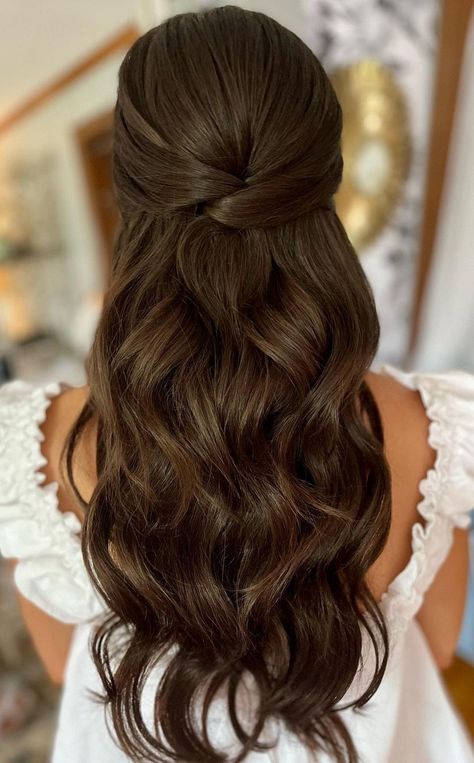 Bridesmaid Hair Inspo, Bridal Hair Half Up, Bridemaids Hairstyles, Guest Hair, Bridesmaid Hair Makeup, Bridal Hair Inspiration, Long Hair Wedding Styles, Wedding Hair Inspiration, Wedding Hair Down