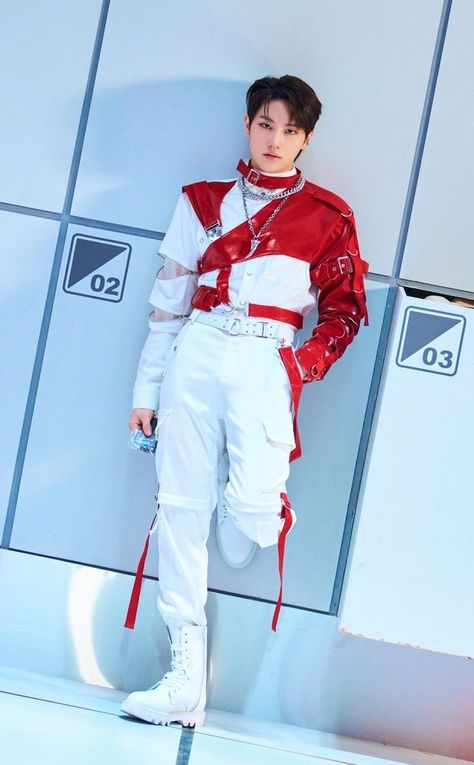 Men’s Kpop Fashion, Retrofuturism Outfits Men, Kpop Men Stage Outfit, Popstar Outfits Ideas Men, Space Outfits Men, Korean Idol Outfit Stage Men, Male Stage Outfits Ideas, Kpop Inspired Outfits Men, K Pop Fashion Male