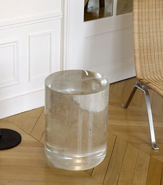 Side Table Bing One by Martin Szekely, 2006 — Made of molten crystal poured into a mold, that has to cool for three months before it can be opened. SO NEAT! Elegant Interior Design, Decoration Inspiration, Elegant Interiors, Interior Inspo, Interior Furniture, 인테리어 디자인, Interior Details, Interior Inspiration, Home Deco