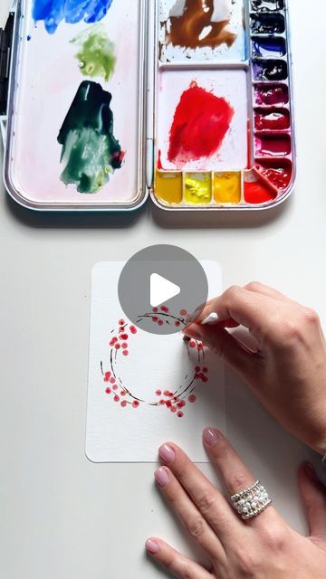 Anna Koliadych on Instagram: "Easy and fun way to paint a Christmas berry wreath with watercolor and a Q-tip technique ❤️✨🎄 #watercolor #watercolortutorial #crafts #diy #watercolorpainting #watercolorillustration #inspiration #artinspiration #christmasdiy #christmascard" Painting Christmas Wreath, Christmas Wreaths Painting, Watercolor Wreath Christmas, Watercolor Christmas Cards Diy Ideas, Happy New Year Art Ideas, Watercolor Art Ideas Easy Simple, Qtip Painting Ideas, Christmas Watercolor Paintings Easy, Watercolour Cards Ideas