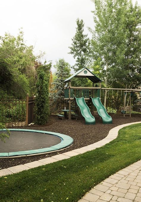 Big Kid Playground, Kids Yard Ideas, Playground In Front Yard, Kids Yard Ideas Backyards, Family Yard Ideas Backyards, Playyard Landscape, Kids Play Yard Ideas Backyards, Backyard Ideas With Playground, Play Area Landscaping