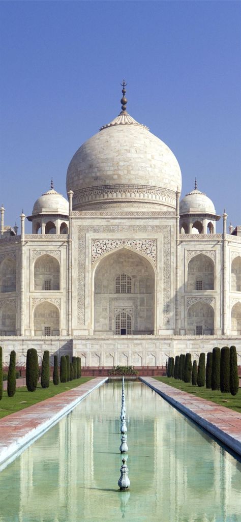 Taj Mahal #TajMahal #100mostbeautifulplacestovisit #Agra #india #iPhone11Wallpaper Taj Mahal Wallpaper Iphone, Outside Activities, Religious Architecture, Beauty Wallpaper, Historical Monuments, Beautiful Buildings, Agra, Tour Packages, Unesco World Heritage Site