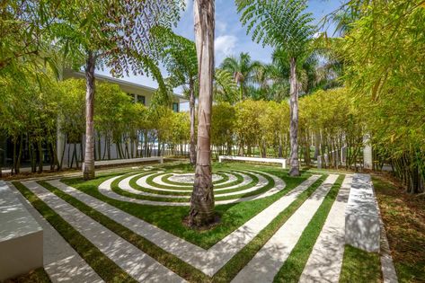 Meditation Garden Designs | HGTV Amazing Backyards, Labyrinth Garden, Modern Water Feature, Temple Gardens, Entrance Gates Design, Meditation Garden, Garden Suite, Sunken Garden, Garden Whimsy