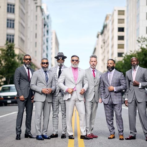 Silver Foxes Men, Beard Suit, Good Man Quotes, Gq Fashion, Best Fragrance For Men, Art Of Manliness, Silver Fox, Well Dressed Men, Black Excellence