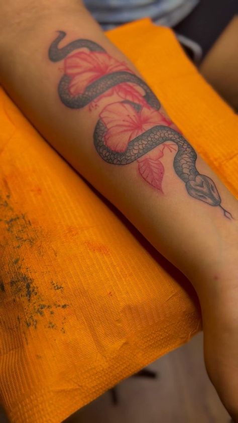 Snake Tattoo With Flowers, Womens Hand Tattoos, Tattoos For Women Arm, Women Arm Tattoo, Arm Tattoos Black, Tattoo With Flowers, Arm Sleeve Tattoos For Women, Girl Arm Tattoos, Hand Tattoos For Girls