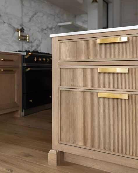 Cabinet Faces Styles, Inset Drawers, Cabinet Door Designs, European Kitchen Cabinets, Inset Cabinetry, Cabinet Faces, European Cabinets, Fireplace Built Ins, Coastal Bathroom