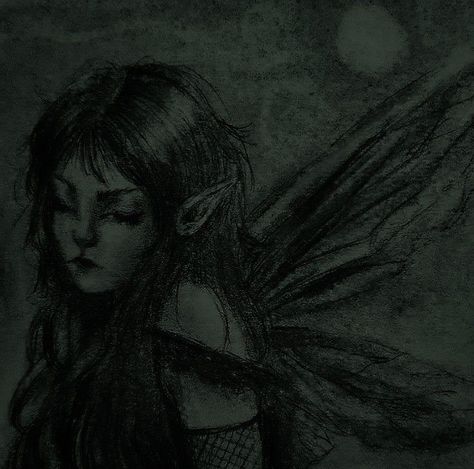 Dark Faerie Aesthetic, Wednesday Oc, Dark Fairycore Aesthetic, Grunge Fairy Aesthetic, Dark Fairy Aesthetic, Unsleeping City, Dark Faerie, Fairycore Wallpaper, Sketchbook Page Ideas