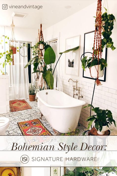 Bohemian design, also known as "Boho chic," uses Moroccan influences and intermingles various colors, textures, and patterns to create an exotic, yet laid-back look. Featuring a lived-in ambiance, this style is undeniably recognizable with its bold and handmade feel. Learn more Bohemian decorating tips here. Boho Chic Bathroom, Surf Shack, Boho Bathroom, Chic Bathrooms, Bohol, Dream Bathrooms, Bathroom Inspo, Decoration Inspiration, Bath Tub