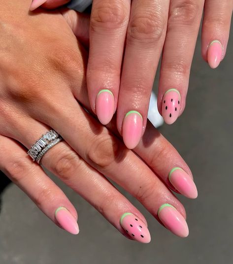 Janine Orpen | Nail Artist | 🍉🍉🍉 The cutest watermelon nails 💚🩷 @glitterbels products used - discount code in bio ✨ @monchiquegifts rosa ring recreation/inspo: @nyl… | Instagram Watermelon Nail Designs, Coral Nails With Design, Watermelon Nail, Watermelon Nail Art, Fruit Nail Art, Cute Pink Nails, Watermelon Nails, Juicy Watermelon, Bright Summer Nails