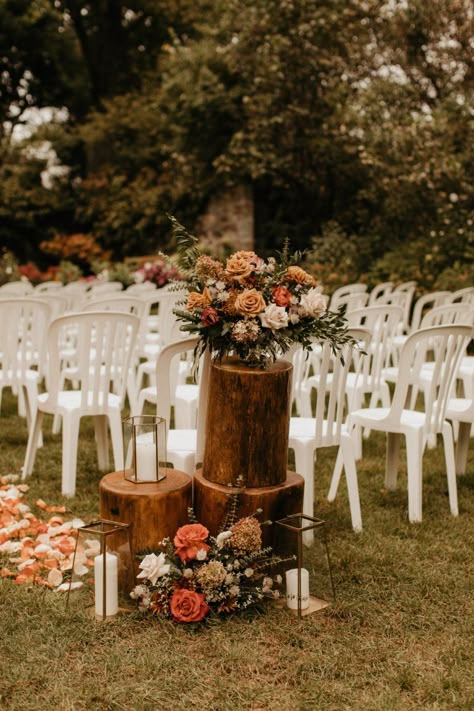 Fall Wedding Pavilion Decorations, Fall Wedding Aisle Runner, Simple Fall Wedding Aisle Decor, Outdoor Fall Ceremony Decorations, October Wedding Aisle Decorations, Outside October Wedding, Mums Aisle Wedding, Fall Pergola Decorations Wedding, Aisle Decorations Wedding Fall