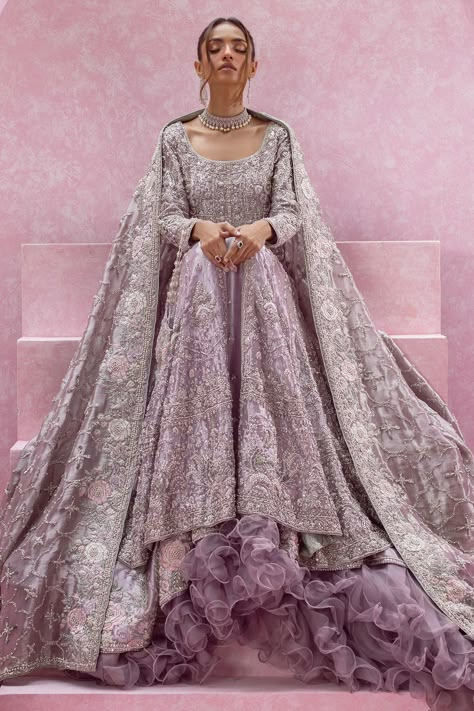 Annus Abrar - Women's clothing Designer. Liliana Lavender Wedding Dress Indian, Lilac Asian Dress, Lavender Pakistani Outfit, Lavender Walima Dress, Lilac Pakistani Dress, Light Purple Lehenga, Desi Engagement, Wedding Lehangas, Lilac Lehenga