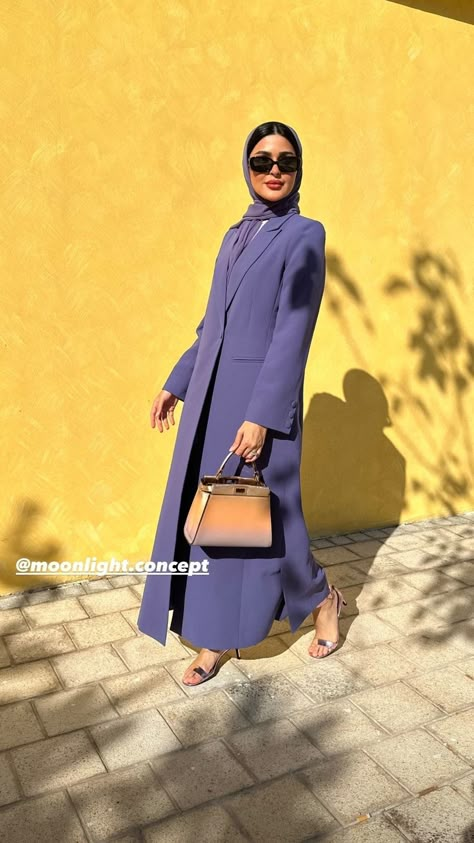 Blazer Abaya Designs, Abaya Work Outfit, Office Abaya Work Outfits, Modest Suits For Women, Haneen Alsaify, Abaya Blazer, Blazer Abaya, Work Abaya, Office Outfit Inspiration