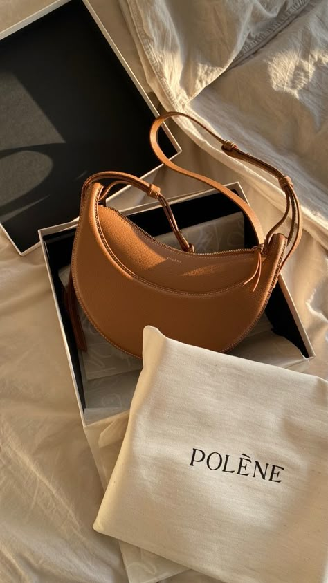 #polene #handbags #bag #camel #handbag #handbagseller #poleneparis #aesthetic #accessories #bagsandpurses Polene Handbag, Bag Style, Handbags Photography, Aesthetic Luxury, Purses And Handbags Aesthetic, Handbags Aesthetic, Polene Bag Aesthetic, Shopping Bags Aesthetic, Luxury Bag