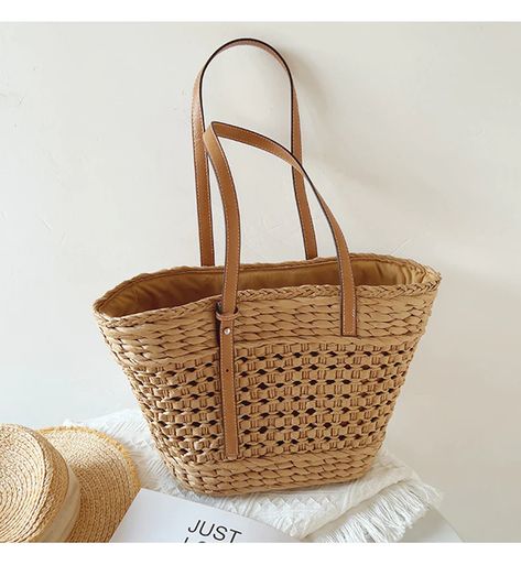 Round straw bag