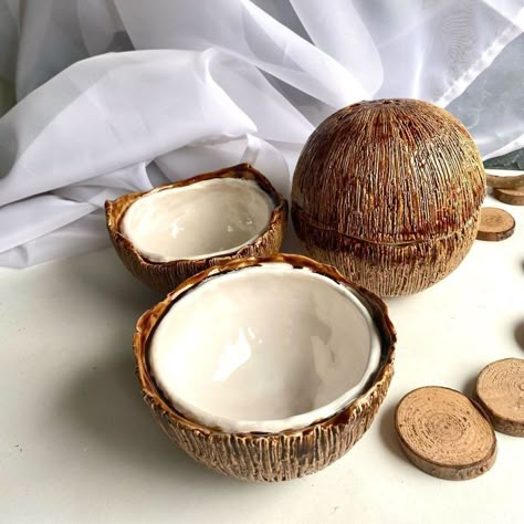 Coconut Bowl Clay, Ceramic Coconut Bowl, Nature Themed Ceramics, Messy Aesthetic, Oatmeal Bowl, Nature Aesthetics, Story Edit, Tanah Liat, Clay Diy Projects