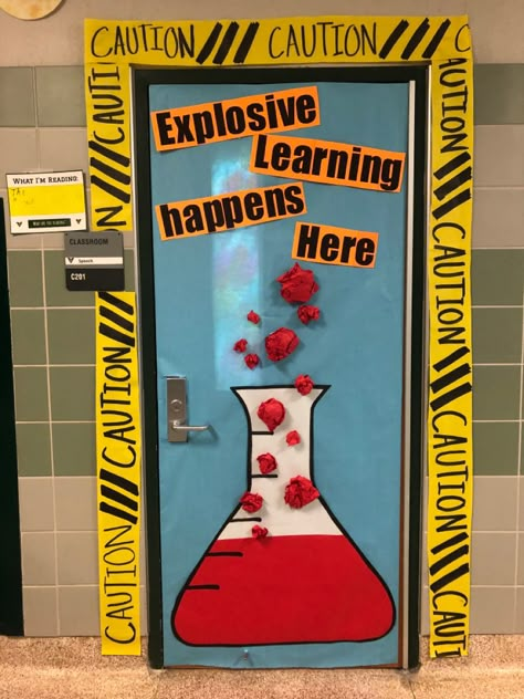 #scienceteacher #doordecoration Biology Door Decorations, Science Classroom Door Decorations Middle School, Biology Room Aesthetic, Science Classroom Door Ideas, 5th Grade Science Classroom Setup, Chemistry Room Decor, Chemistry Classroom Decor, Science Teacher Aesthetic, Pta Event Ideas