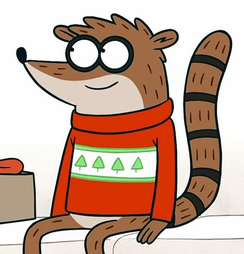 Regular Show Christmas Pfp, Regular Show Christmas, Rigby Pfp, Cartoon Network Christmas, Regular Show Rigby, Cartoons Christmas, Cartoon Pfp, Regular Show, Christmas Board