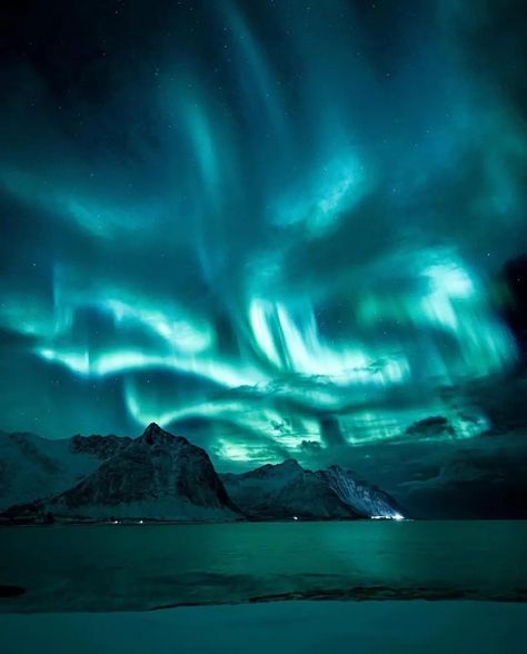 Northern Lights, Aura, Crystals