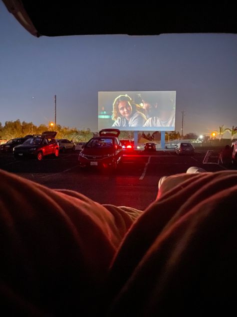 Abc Date, Dream Dates, Romantic Date Night Ideas, Cute Date Ideas, Dream Date, Summer Dates, Romantic Things, Drive In Movie, Carl Sagan