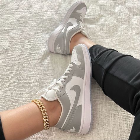 In love with this colorwayaj1 airjordan1 airjordan1low aj1low wolfgrey Airjordan1 Low, Nike Air Jordans Low, Nike Jordan Mujer, Teenage Sneakers, Air Jordans 1 Low, Nike Jordan Low, Jordans Low, Jordan Lows, Nike Air Jordan Low