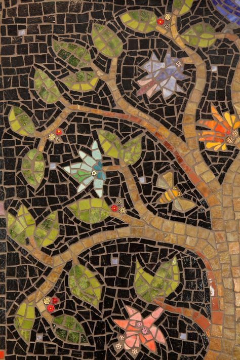 Mosaic Tree, Tree Mosaic, Paper Mosaic, Mosaic Birds, Mosaic Madness, Mosaic Stained, Mosaic Tile Art, Mosaic Murals, Glass Mosaic Art