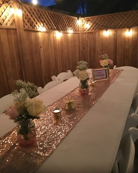 My daughters backyard graduation party Graduation Party Table Decorations, Birthday Barbecue, Graduation Party Table, Backyard Graduation Party, Graduation Party Themes, 21st Birthday Decorations, Quinceanera Decorations, Communion Party, Gold Birthday Party