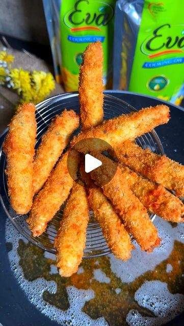 568K views · 19K likes | Aymen Ahmad on Instagram: "CRISPY CHICKEN FRIES 😍 don’t miss the crunch in last 😃 Save this recipe and make in iftar! 🤩

Written Recipe:

- 1/2 kg boneless chicken 
- Fresh coriander leaves 
- 2 green chillies 
- 1 garlic clove
- 1/4 cup breadcrumbs 
- 1 teaspoon salt
- 1/2 teaspoon chilli flake 
- 1/2 teaspoon chicken powder 
- 1/4 teaspoon garam masala 
- 2 tablespoon soya sauce
- 2 slices cheddars cheese 
- chop everything together and stick it on a skewer in a shape of fries

Coating:
- Cornflour 
- Egg wash
- All purpose flour ( maida )

Freeze for an hour and fry until crispy golden brown 🤩

You can make n freeze them for upto 1 month in freezer

.
.
.
.
#ramzan #chickenfingers #foodie #chickenstrips #islamabad #lahore #karachi #karachifood #iftar #iftari Chicken Chips Recipe, Fried Chicken And Fries, Chicken Starter Recipes Appetizers, Chicken Sticks Recipes, Easy Chicken Starter Recipe, Cornflour Recipes, Ramadhan Recipe, Chicken Cheese Fries, Chicken Fries Recipe