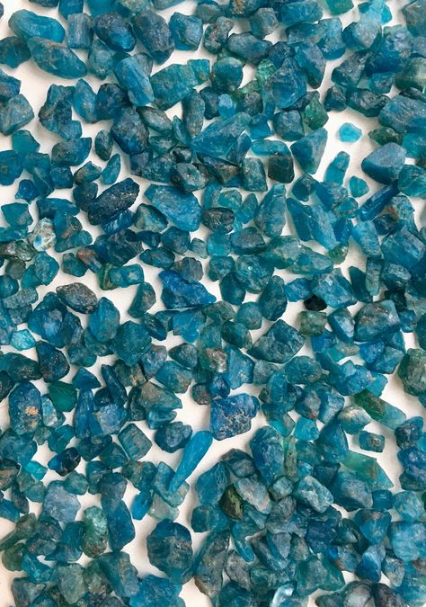 Blue Apatite Crystal, Apatite Crystal, Apatite Stone, Dr House, Shapes And Patterns, Blue Apatite, Crystal Gems, Tumbling, Crystals And Gemstones