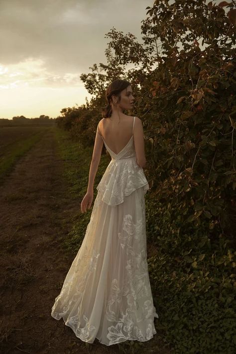 2019 Collection - Adi Groman Bridal Wedding Dress Earthy, Forest Wedding Aesthetic Wedding Dress, Fairy Bride Dress, Boho Ethereal Wedding Dress, Whimsical Wedding Dress Fairies, Boho Wedding Dress Casual, Earthy Wedding Dress, Unique Lace Wedding Dress, Earthy Wedding Dresses