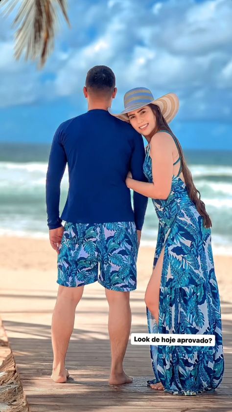 Outfits Para Resort, Matchy Outfit, Moon Outfits, Couples Beach Photography, Beachy Outfits, Swimming Suits, Honeymoon Outfits, Couple Beach, Couple Outfits