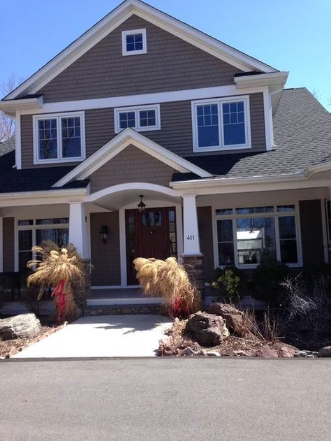 I think we made a decision on the exterior color!! Brown Siding White Trim, Brown Siding Exterior, Brown Exterior House Colors, Mastic Vinyl Siding, Brown Houses, Mastic Siding, Brown House Exterior, Brown Cape, Single Home