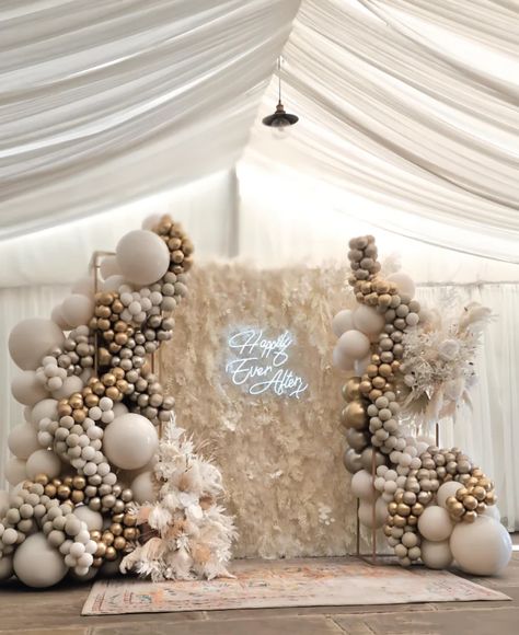 Floral Backdrop Wedding, Proposal Decor, Wedding Party Proposal, Roll Up Curtains, White Pampas, Fabric Plant, Artificial Flower Wall, 18th Birthday Decorations, Wedding Background Decoration