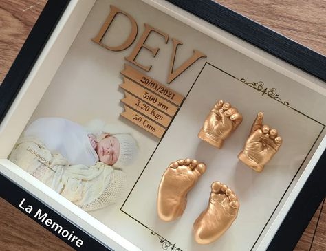 Baby Memory Frame, Hand And Feet Casting, Baby Casting Kit, 3d Casting, Baby Hand And Foot Prints, Born Baby Photos, Baby Handprint Crafts, Baby Frames, Baby Cast