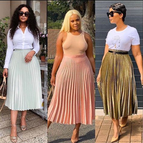 Long Pleated Skirts, Long Pleated Skirt, Pleated Skirt Outfit, Chic Dress Classy, Makeup Simple, Long Skirt Outfits, Pleated Long Skirt, Stylish Work Attire, Classy Work Outfits