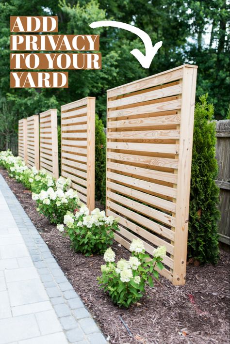 Privacy Landscaping, Backyard Privacy, Privacy Screen Outdoor, Outdoor Privacy, Fence Landscaping, Backyard Fences, Small Backyard Patio, Privacy Fence, Backyard Makeover