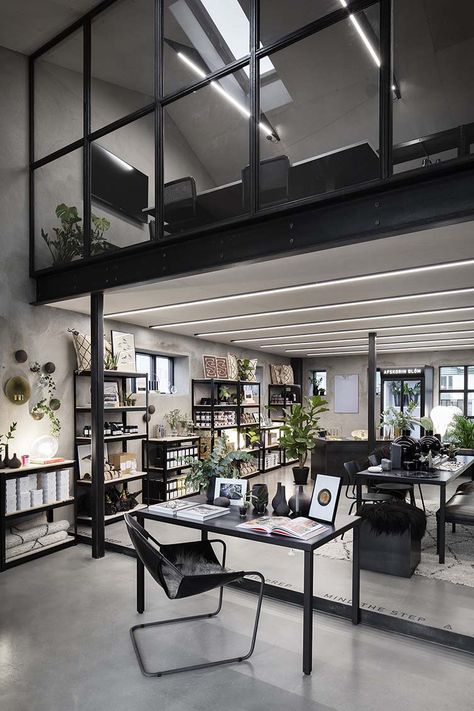 Loft Shop Design, Loft Store Design, Printing Shop Interior Design, Showroom Interior Design Concept Stores, Mezzanine Design Ideas, Industrial Showroom, Waxing Studio, Warehouse Interior, Loft Store