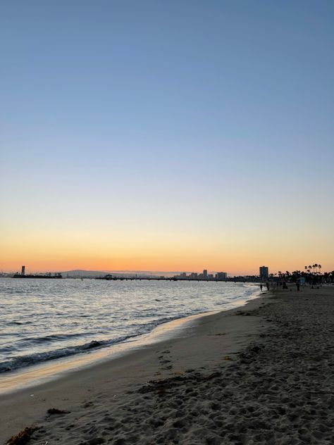 Oceanside Beach California, Downtown Long Beach California, Long Beach University California, Cal State Long Beach Aesthetic, Cali Beach Aesthetic, La Beach Aesthetic, Long Beach California Aesthetic, Long Beach Aesthetic, Summer In Usa