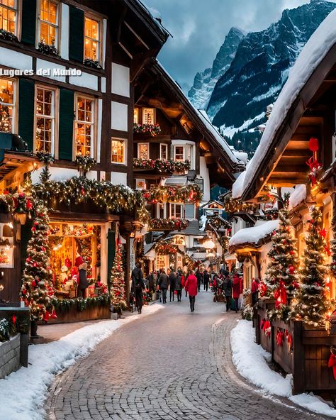 Christmas In Switzerland, Christmas Vacation Destinations, Switzerland Christmas, Euro Winter, Grindelwald Switzerland, European Christmas, Christmas Destinations, Christmas In Europe, Europe Winter