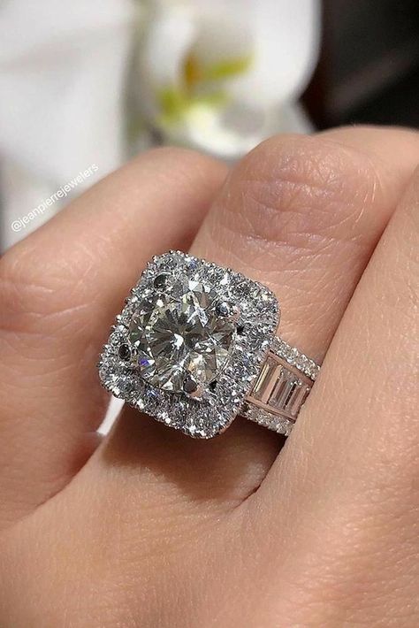 Big Wedding Rings, Big Engagement Rings, Dream Wedding Ring, Cute Engagement Rings, Expensive Jewelry Luxury, Future Engagement Rings, Jewelry Appraisal, Big Rings, Dream Engagement Rings