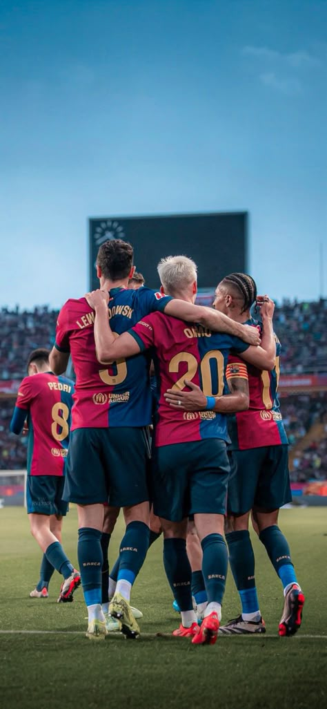 #barcelona #wallpapers Barcelona 24/25, Fcb Wallpapers, Barca Team, Barcelona Club, Fc Barcelona Players, Barcelona Wallpapers, Fc Barca, Fcb Barcelona, Fc Barcelona Wallpapers