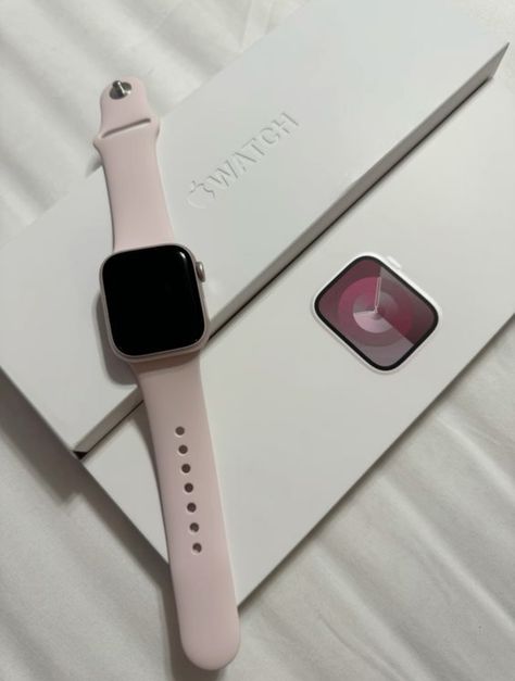 Pink Apple Watch Aesthetic, Apple Watch Pink, Apple Watch Aesthetic, Pink Apple Watch, Apple Watch Series 6, Airpods Apple, Apple Watch Se, Manifesting Vision Board, Iphone Obsession